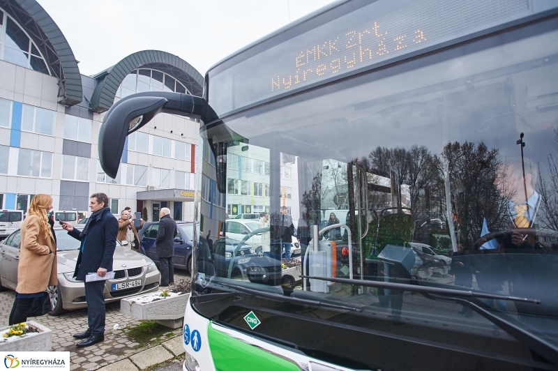Új busz a fejlesztések útvonalán 2 - fotó Szarka Lajos