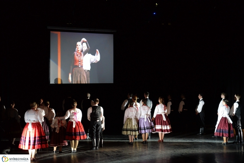 Engedem hadd menjen... - emlékműsor -fotó Trifonov Éva