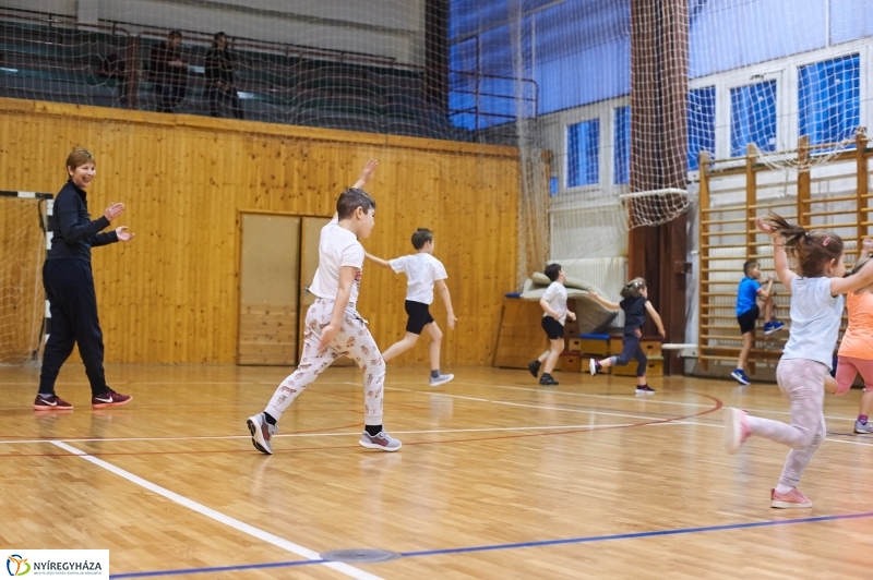 Mozdulj Nyíregyháza Kölyökatlétika - fotó Szarka Lajos