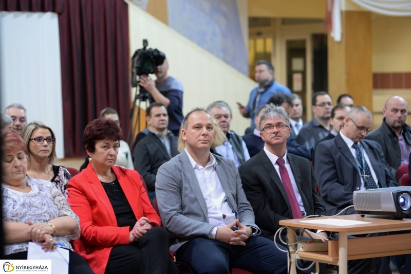Konferencia a Nyíregyházi Szakképzési Centrumban - fotó Trifonov Éva