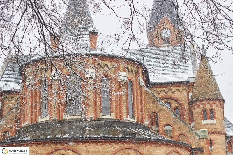 Belváros hóesésben - fotó Szarka Lajos