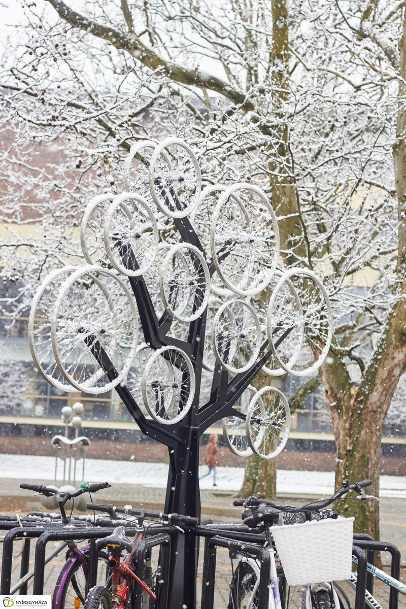 Belváros hóesésben - fotó Szarka Lajos