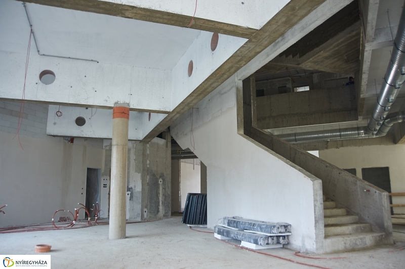 Hotel Sóstó bejárás - fotó Szarka Lajos