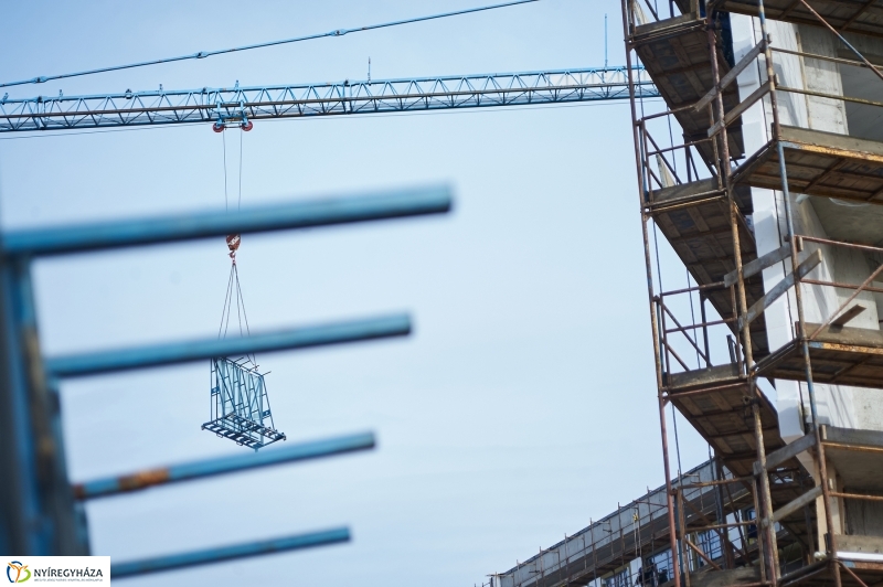 Hotel Sóstó bejárás - fotó Szarka Lajos