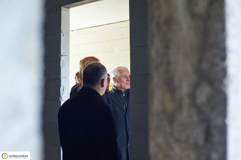 Hotel Sóstó bejárás - fotó Szarka Lajos