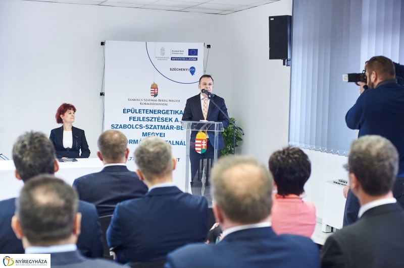 Népegészségügyi főosztály épület átadó - fotó Szarka Lajos