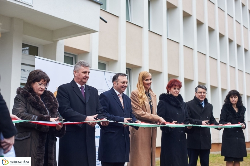 Népegészségügyi főosztály épület átadó - fotó Szarka Lajos