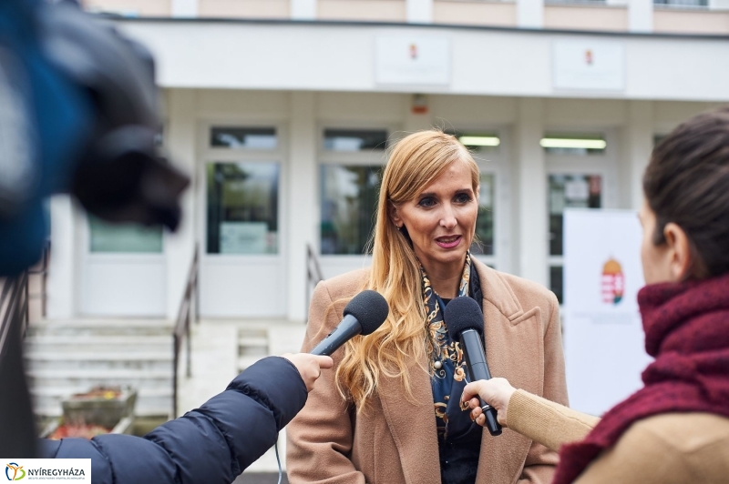 Népegészségügyi főosztály épület átadó - fotó Szarka Lajos