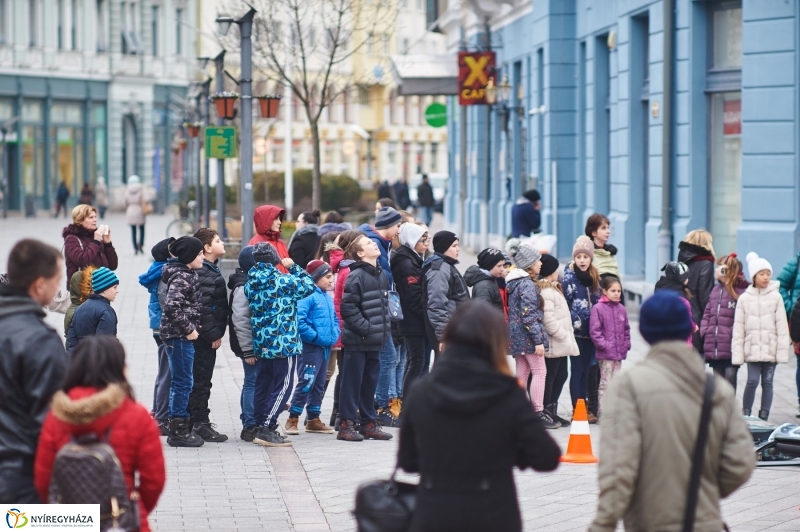 Életmentő gyakorlat - fotó Szarka Lajos