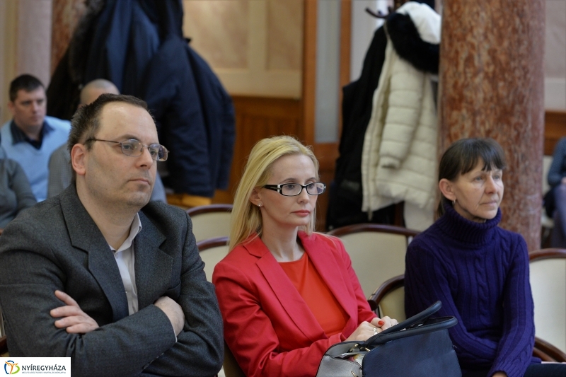 A Gróf Károlyi Ferenc Terem névadója - fotó Trifonov Éva