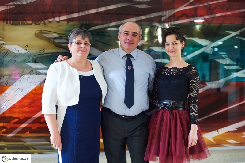 Bál az egyetemen - fotó Szarka Lajos