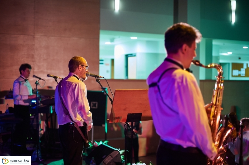 Bál az egyetemen - fotó Szarka Lajos