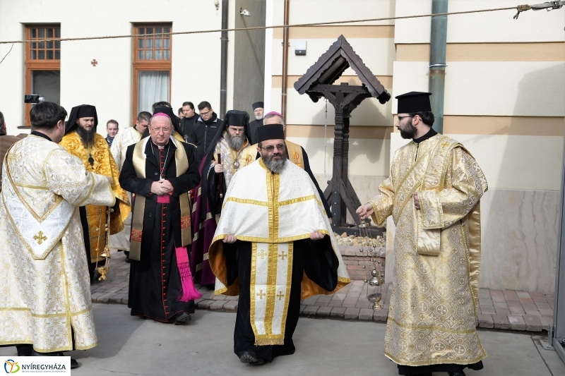 A Görögkatolikus Papnevelő Intézet átadása - fotó Trifonov Éva