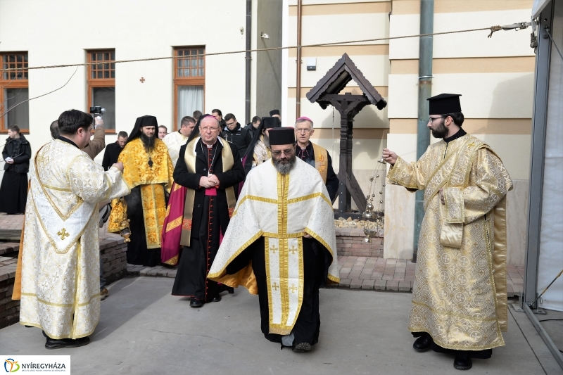 A Görögkatolikus Papnevelő Intézet átadása - fotó Trifonov Éva