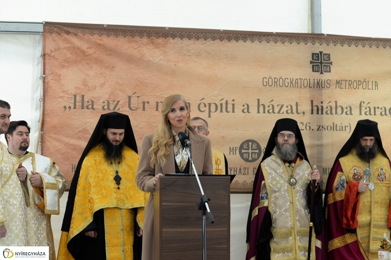 A Görögkatolikus Papnevelő Intézet átadása - fotó Trifonov Éva