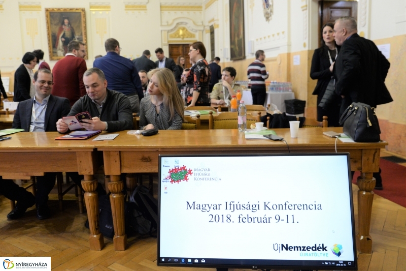 Magyar Ifjúsági Konferencia Nyíregyházán - fotó Trifonov Éva