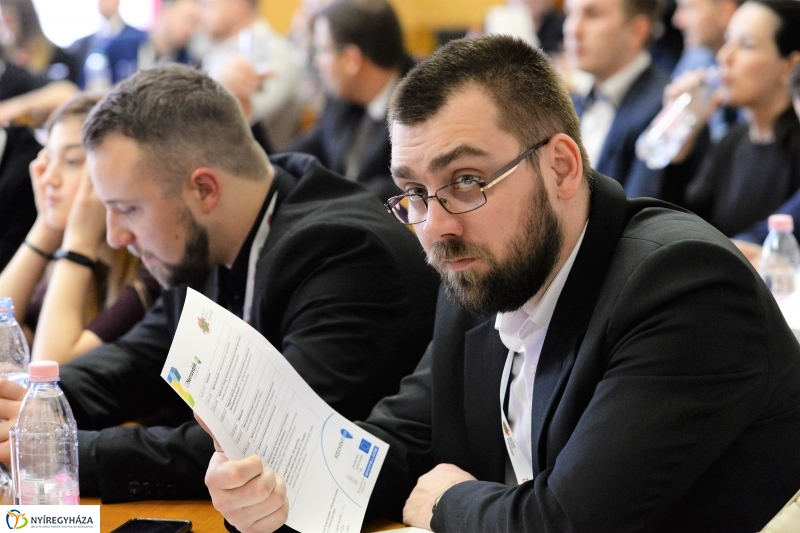 Magyar Ifjúsági Konferencia Nyíregyházán - fotó Trifonov Éva