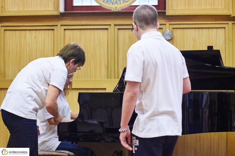 Tehetségnap a Vikárban - fotó Szarka Lajos