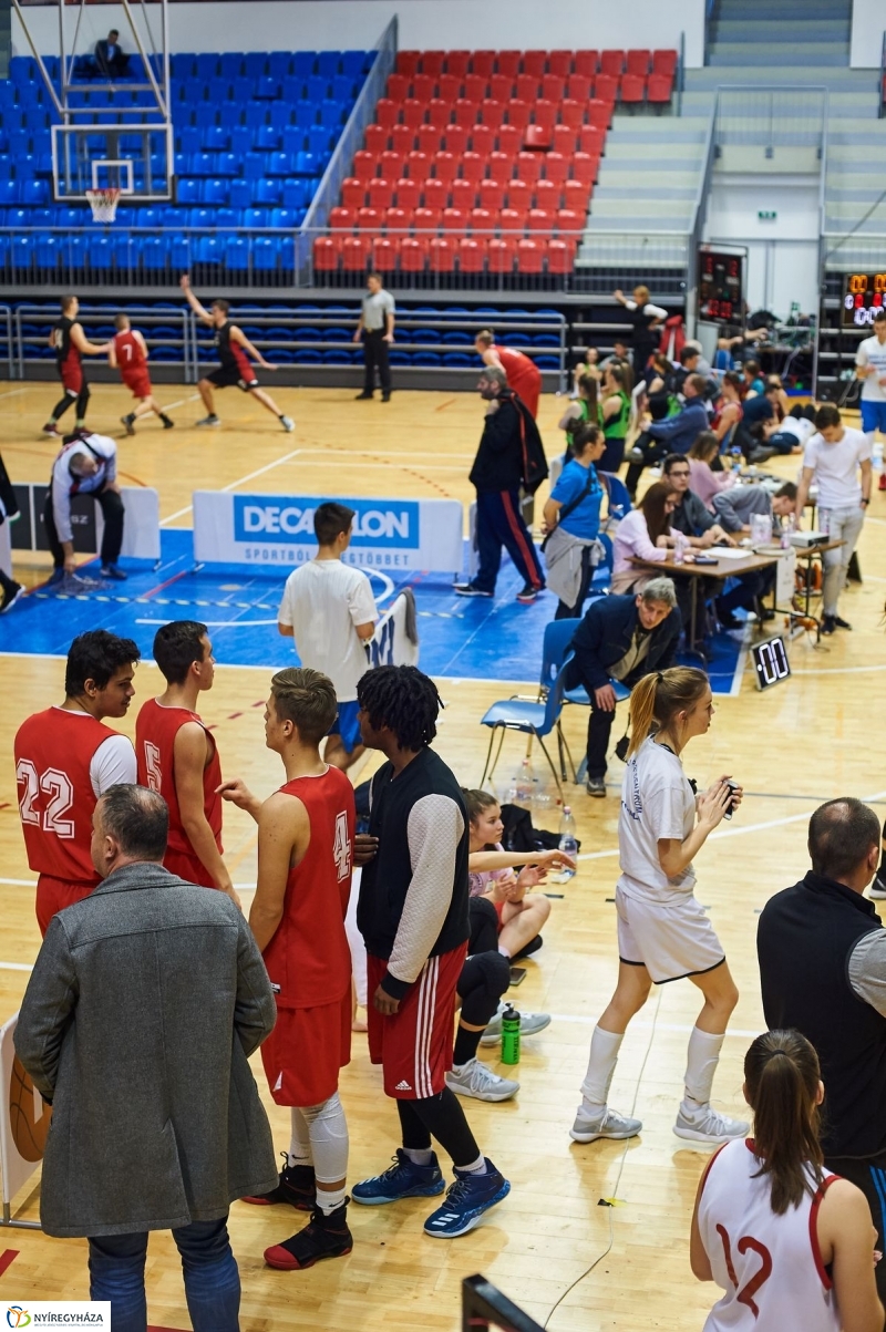 B33 kosárlabda bajnokság - fotó Szarka Lajos
