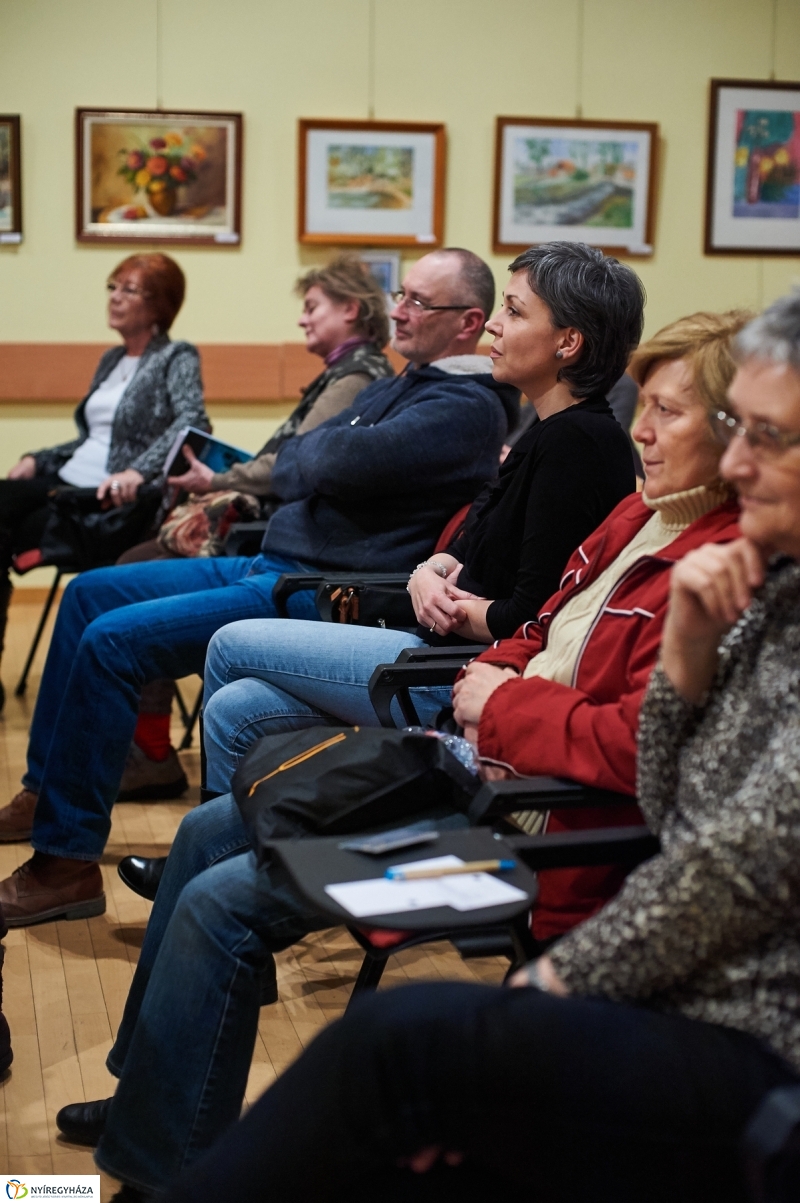 Költők egymás közt - fotó Szarka Lajos