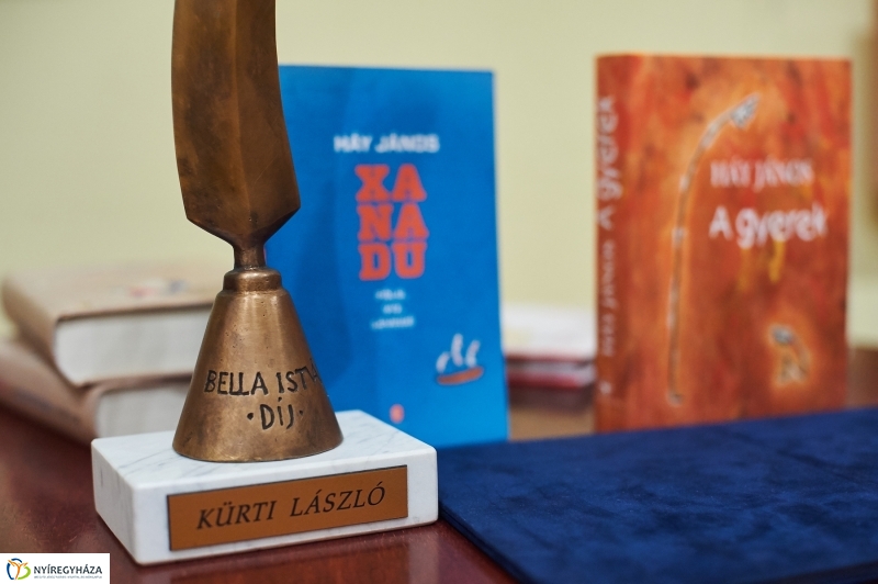 Költők egymás közt - fotó Szarka Lajos