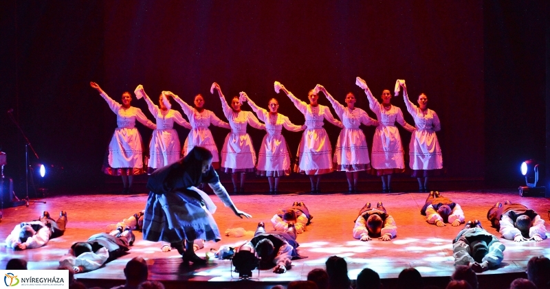 Táncfarsang 2 - fotó Trifonov Éva