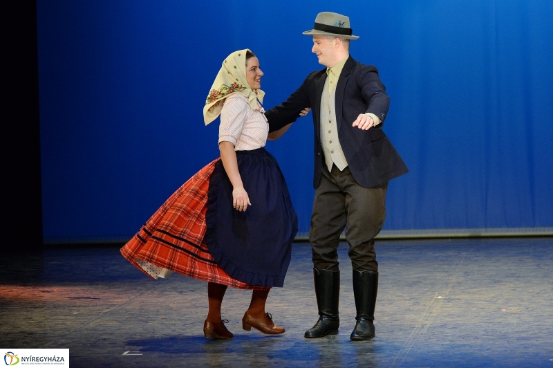 Táncfarsang 2 - fotó Trifonov Éva