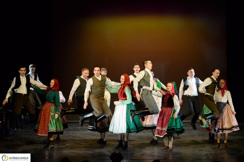 Táncfarsang 1 - fotó Trifonov Éva