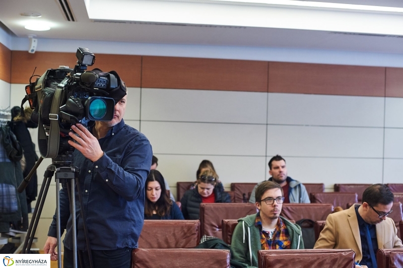 Együttműködési megállapodás az egyetemen - fotó Szarka Lajos