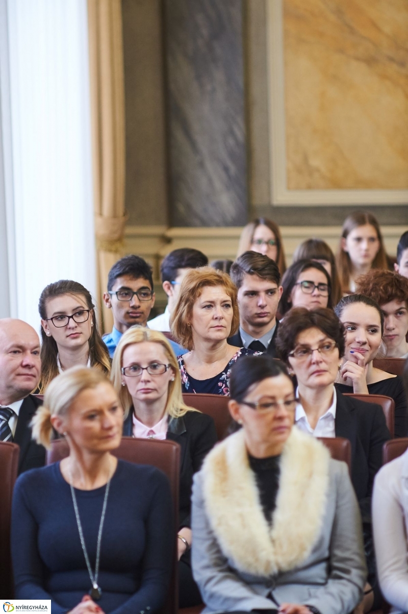 Irodalmi pályázat díjazottjai - fotó Szarka Lajos
