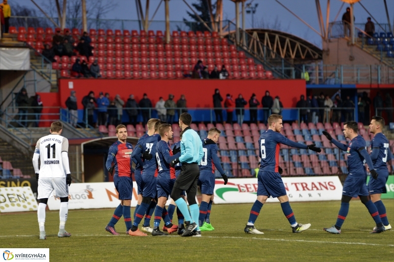 Szpari-Gyirmót FC - fotó Trifonov Éva