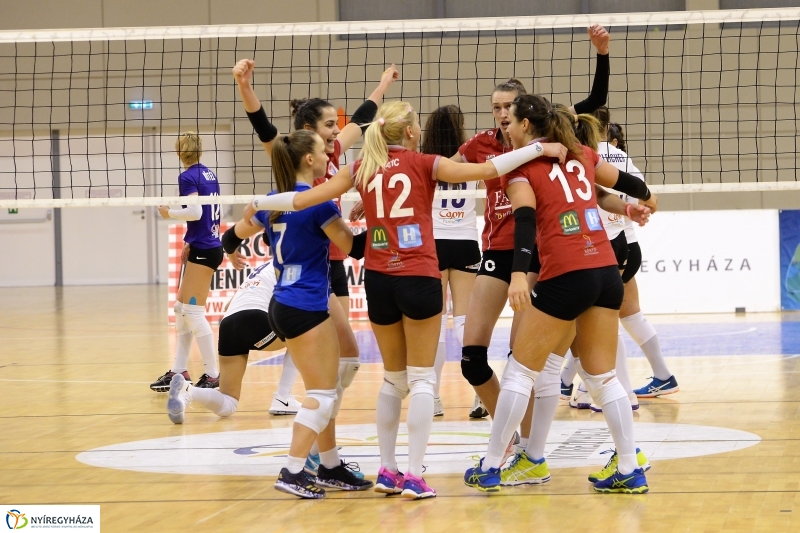 Fatum Nyíregyháza - Újpest női röplada - fotó Trifonov Éva