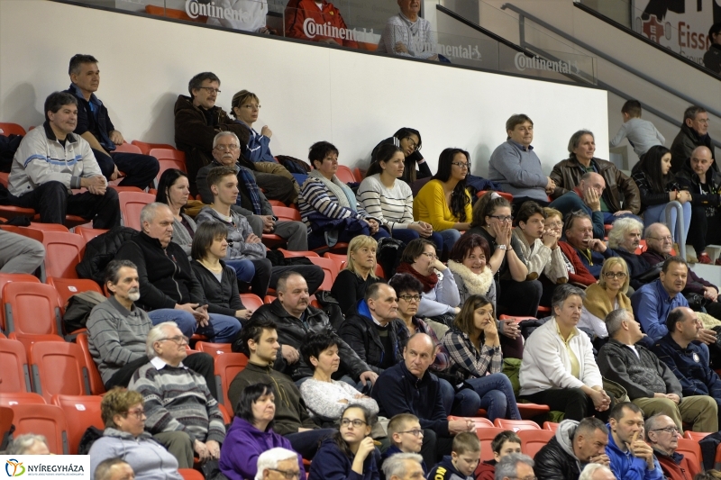 Fatum Nyíregyháza - Újpest női röplada - fotó Trifonov Éva