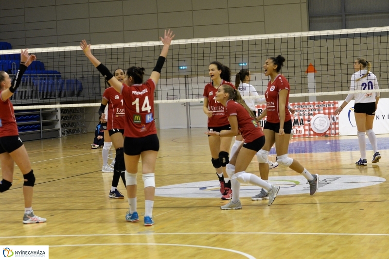 Fatum Nyíregyháza - Újpest női röplada - fotó Trifonov Éva