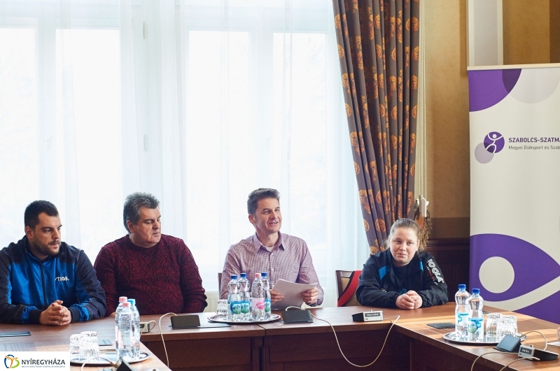 Diákolimpia sajtótájékoztató - fotó Szarka Lajos