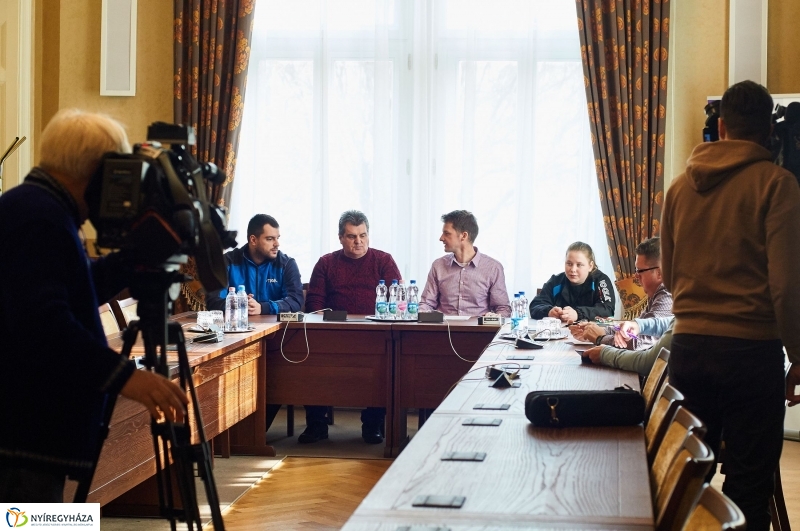 Diákolimpia sajtótájékoztató - fotó Szarka Lajos