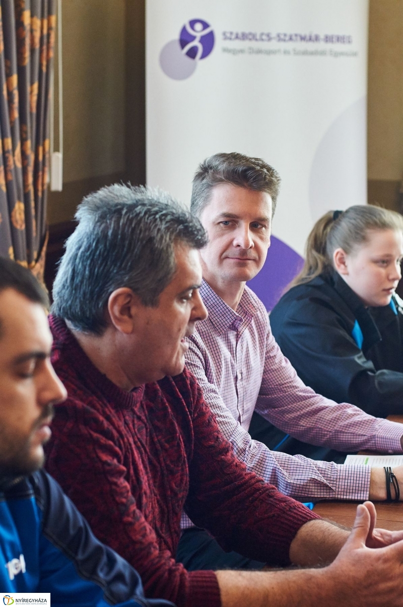 Diákolimpia sajtótájékoztató - fotó Szarka Lajos