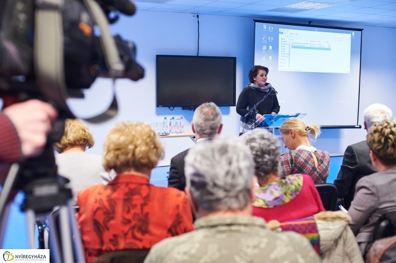 Jogi, pénzügyi konferencia - fotó Szarka Lajos