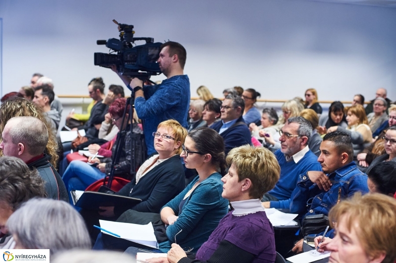 Jogi, pénzügyi konferencia - fotó Szarka Lajos