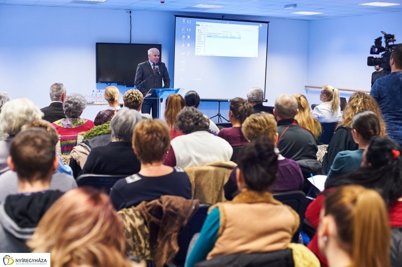 Jogi, pénzügyi konferencia - fotó Szarka Lajos