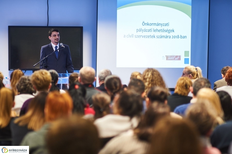 Jogi, pénzügyi konferencia - fotó Szarka Lajos