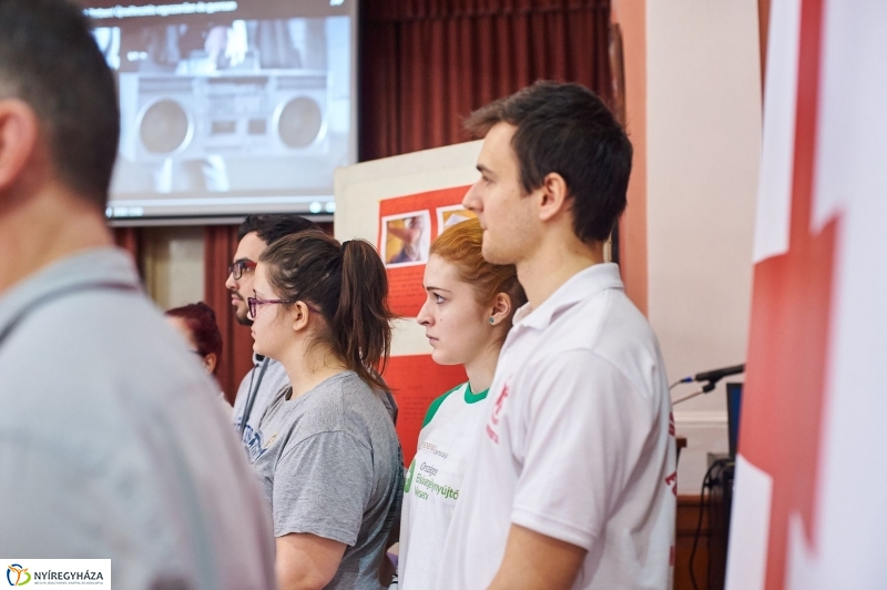 Egészségnap a Kossuth gimiben - fotó Szarka Lajos