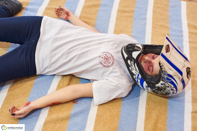 Egészségnap a Kossuth gimiben - fotó Szarka Lajos