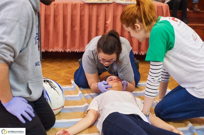 Egészségnap a Kossuth gimiben - fotó Szarka Lajos