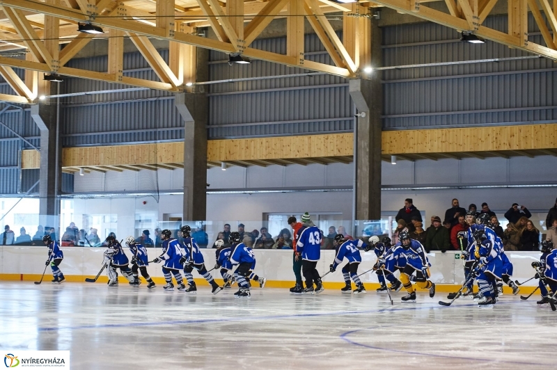 Városi Jégpálya avató 2 - fotó Szarka Lajos