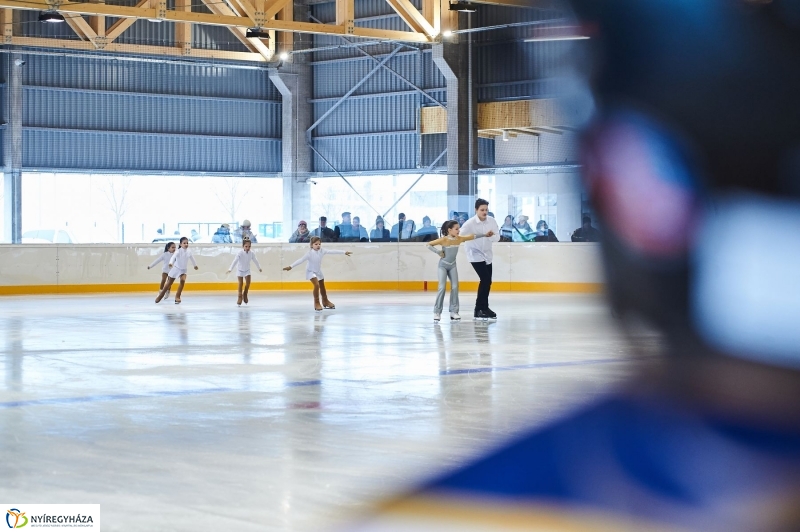 Városi Jégpálya avató 2 - fotó Szarka Lajos