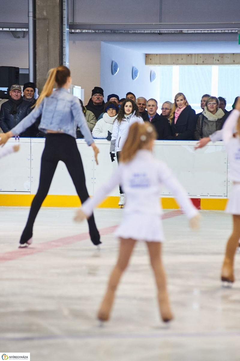 Városi Jégpálya avató 2 - fotó Szarka Lajos