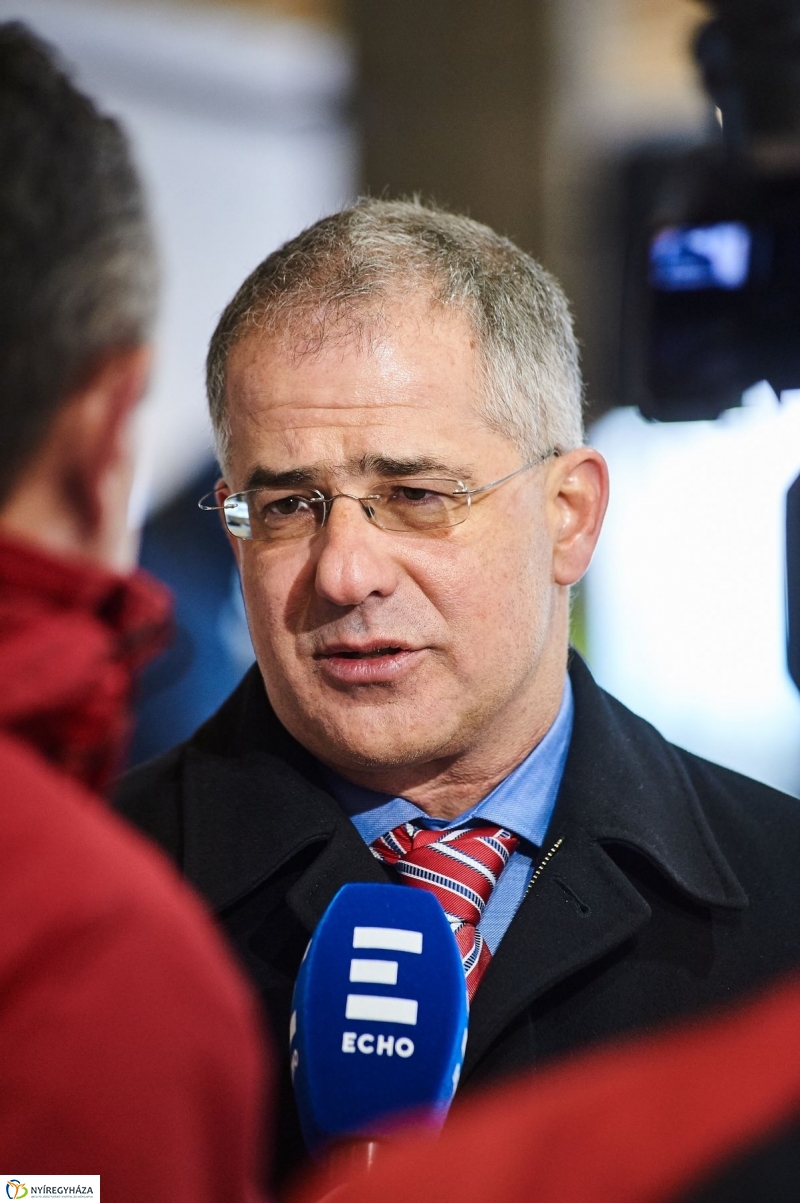 Városi Jégpálya avató 2 - fotó Szarka Lajos