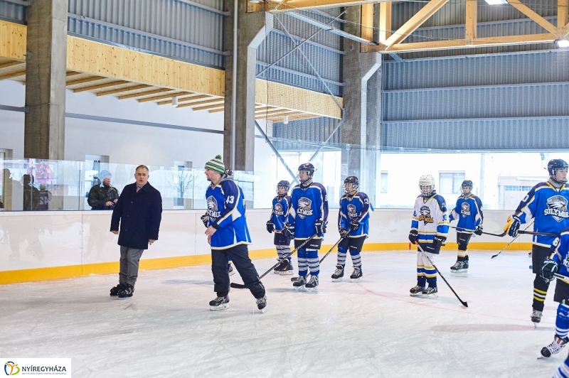 Városi Jégpálya avató 2 - fotó Szarka Lajos