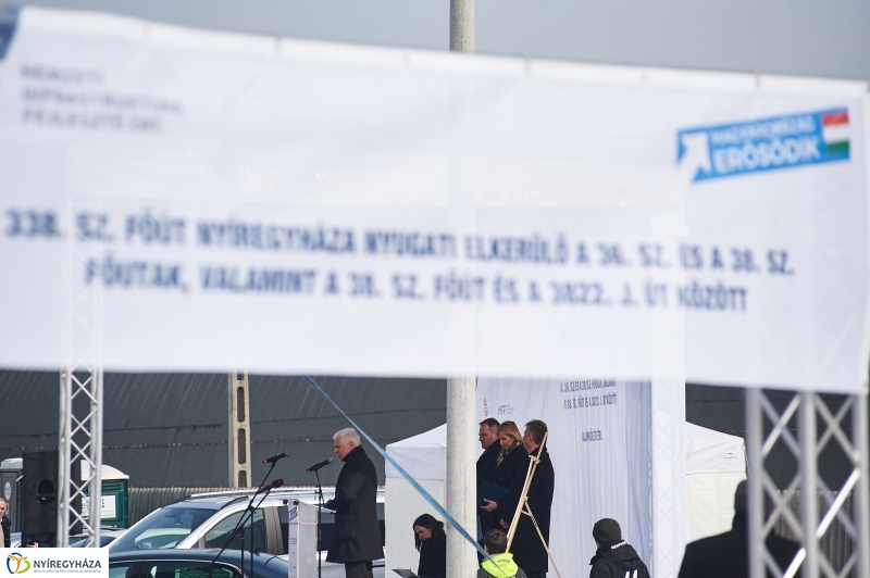Nyugati elkerülő út alapkőletétele - fotó Szarka Lajos